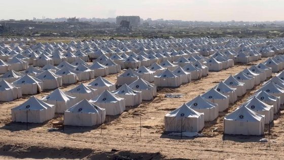 اللجنة المصرية تفتح باب التسجيل في مخيم ايواء نتساريم