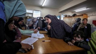 إذا لم يصلك كود 1250 شيكل.. هذه الروابط قد تغيّر وضعك في غزة