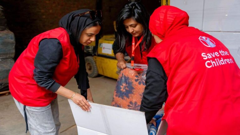 رابط تسجيل مساعدات نقدية وعينية من إنقاذ الطفل للأسر في غزة