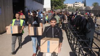 نداء عاجل من برنامج الغذاء العالمي لسكان غزة: حدّث بياناتك فوراً