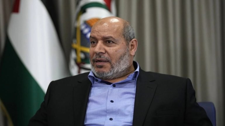 خليل الحية يطالب الوسطاء بإنقاذ اتفاق غزة