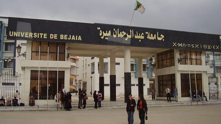 رابط التسجيل في منحة البطالة بالجزائر 2026 وشروط الاستفادة الجديدة للمقبولين