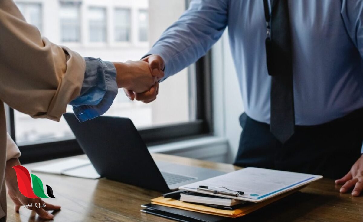 خطوات حساب مكافأة نهاية الخدمة في الإمارات حسب قانون العمل الجديد