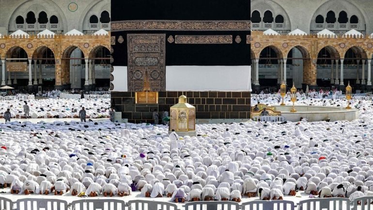 تسجيل قرعة الحج 2026 في الجزائر
